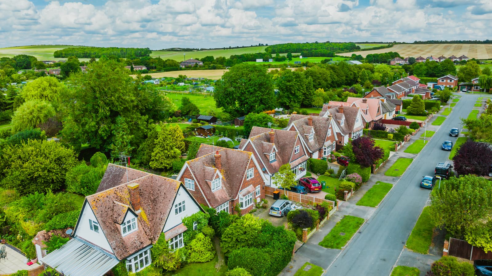 English residential street context